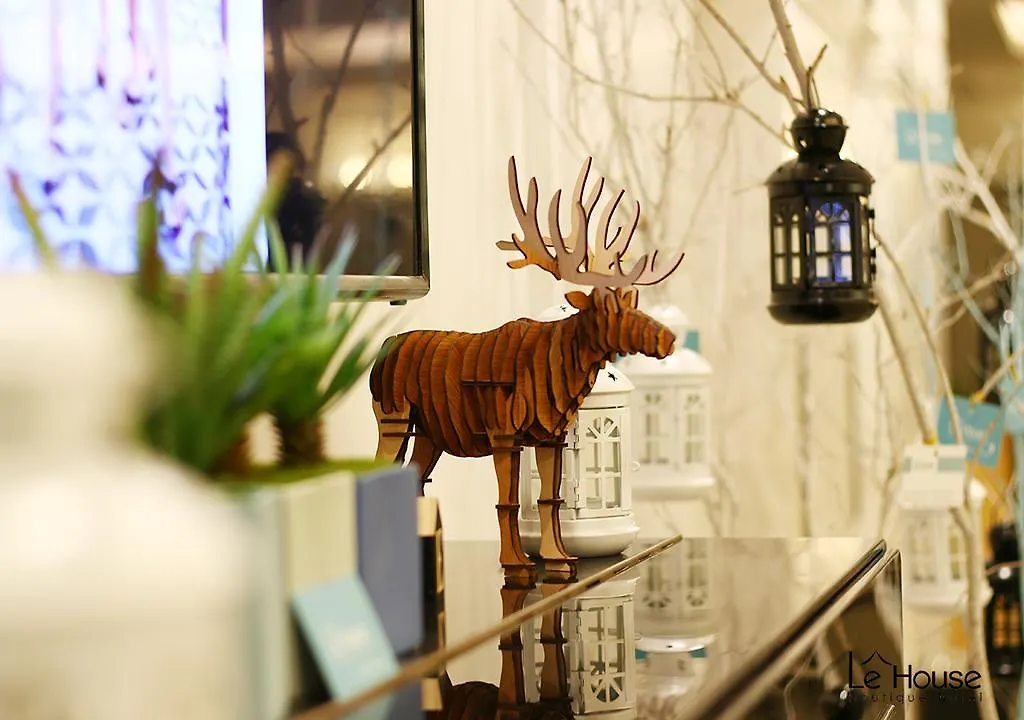 Le House Boutique Hotel - 100M To The Beach Da Nang