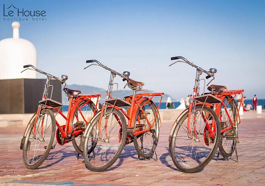 Le House Boutique Hotel - 100M To The Beach Da Nang